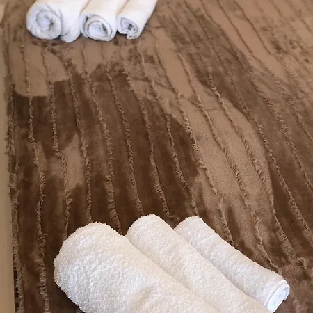 Ions Seaview * Wlora