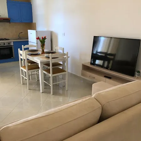 Ions Seaview Apartament