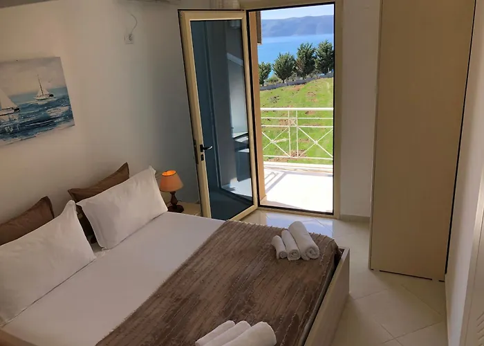 Ions Seaview Apartment *